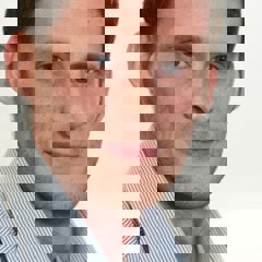 Dr Daniel Elford