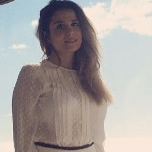 Dr-Farnaz-Behroozi